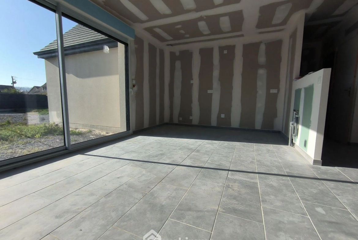 Maison neuve de 90 m² à Vailly-sur-Aisne avec garage et jardin 