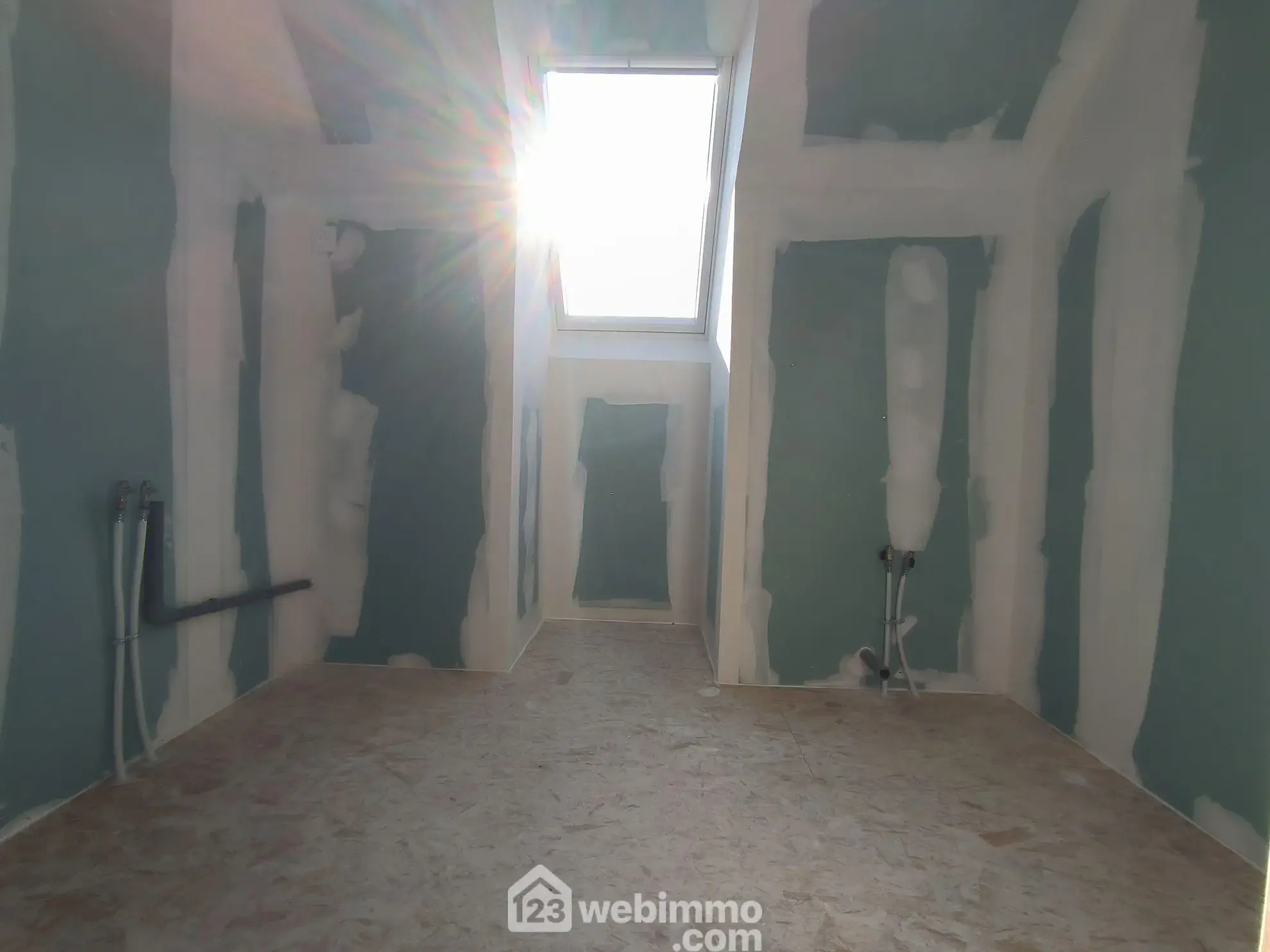 Maison neuve de 90 m² à Vailly-sur-Aisne avec garage et jardin 