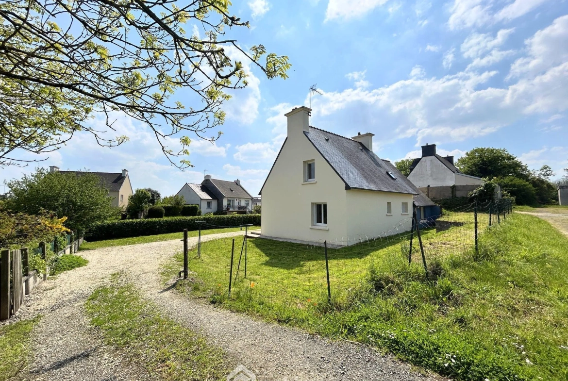 Achat maison 84 m² à Ploubezre (22) avec garage et terrain de 591 m² 
