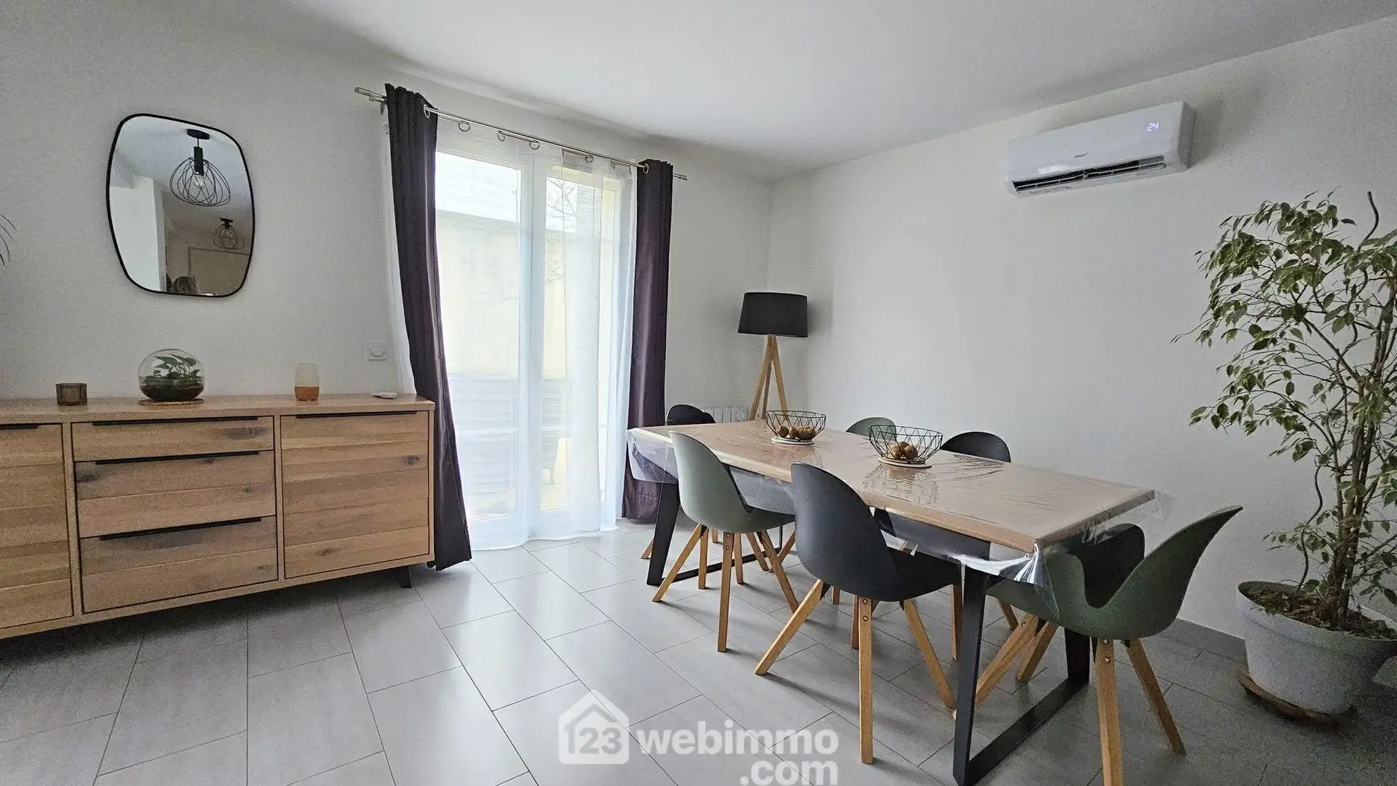 Maison familiale de 90 m² à Pringy proche des commerces 