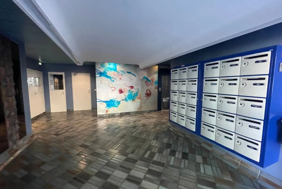 Luxueux 2 pièces avec terrasse à Nice Valrose – Vente urgente 