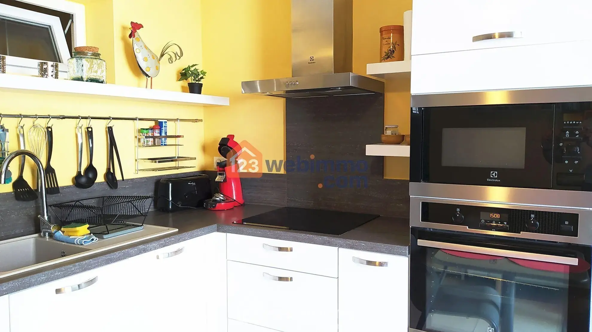 Appartement T2 rénové de 30 m² face à la plage à Saintes-Maries-de-la-Mer 