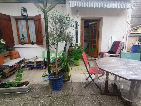 Charmante maison F2 à Dijon avec terrasse et cour privée - Centre-ville