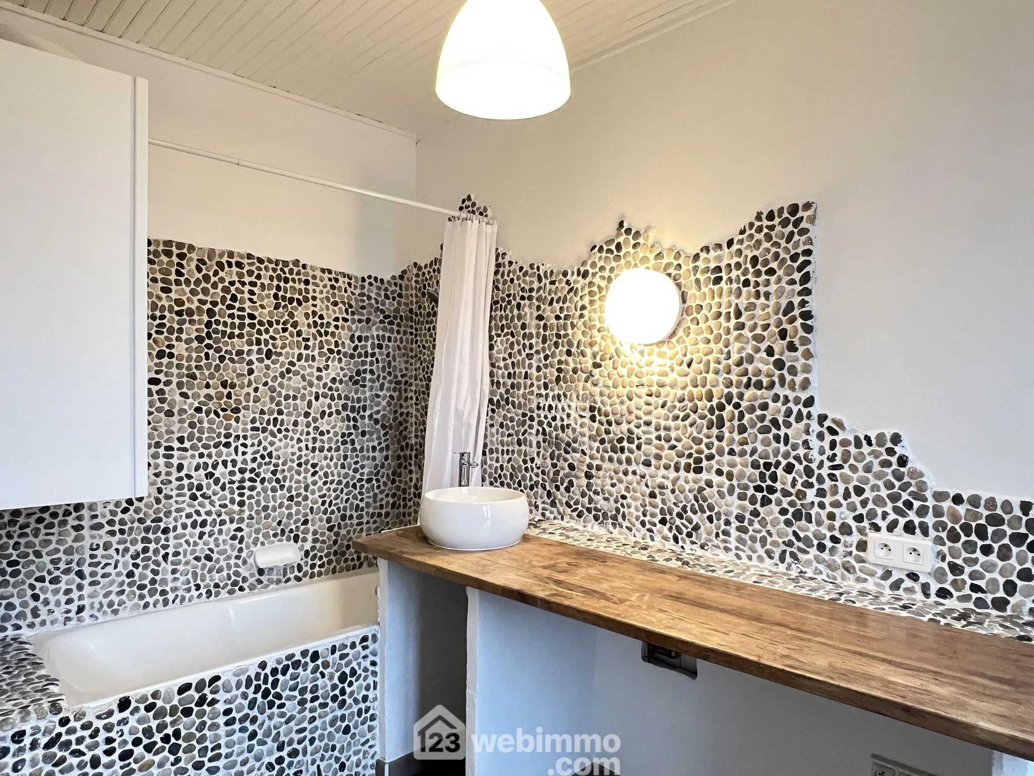 Appartement 2 pièces de 37,62 m² à Choisy-le-Roi, dernier étage avec jardin partagé 