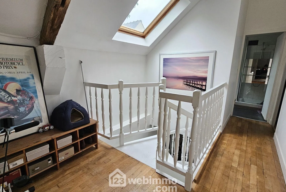 Maison rénovée de 102 m² avec jardin à Milly-la-Forêt proche gare 