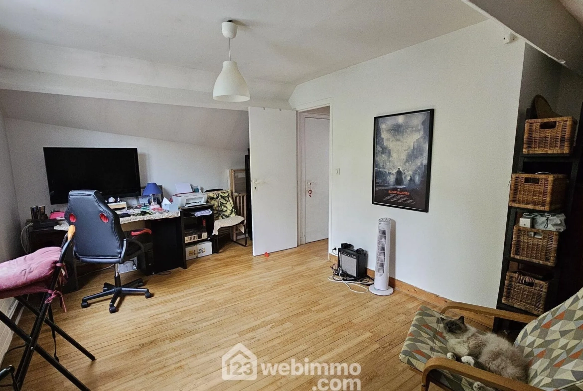 Maison rénovée de 102 m² avec jardin à Milly-la-Forêt proche gare 