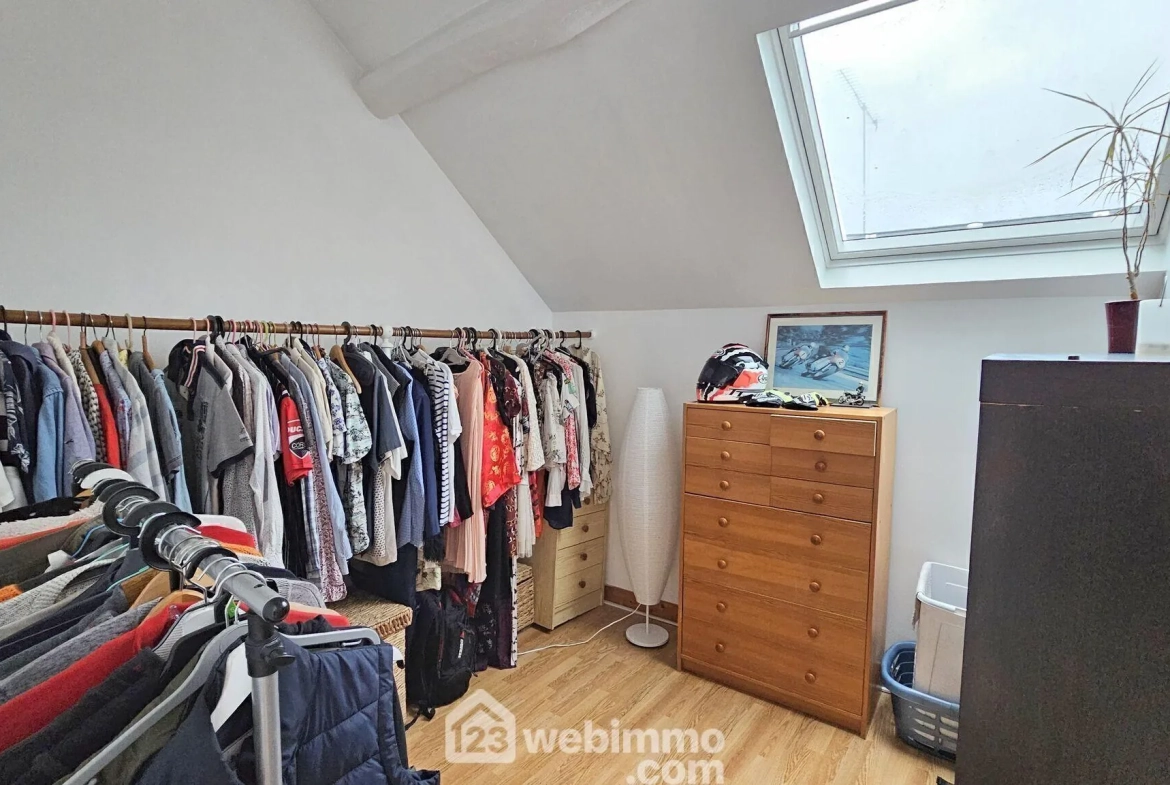 Maison rénovée de 102 m² avec jardin à Milly-la-Forêt proche gare 