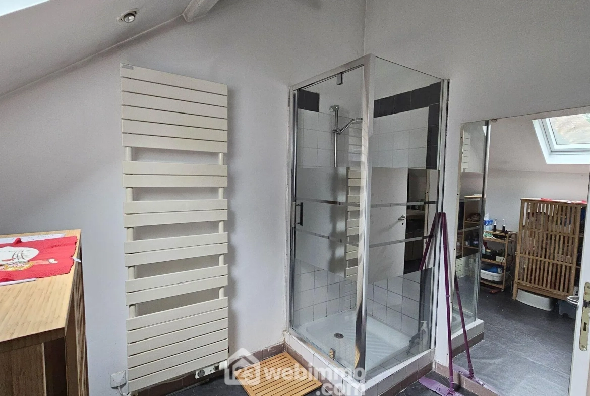 Maison rénovée de 102 m² avec jardin à Milly-la-Forêt proche gare 