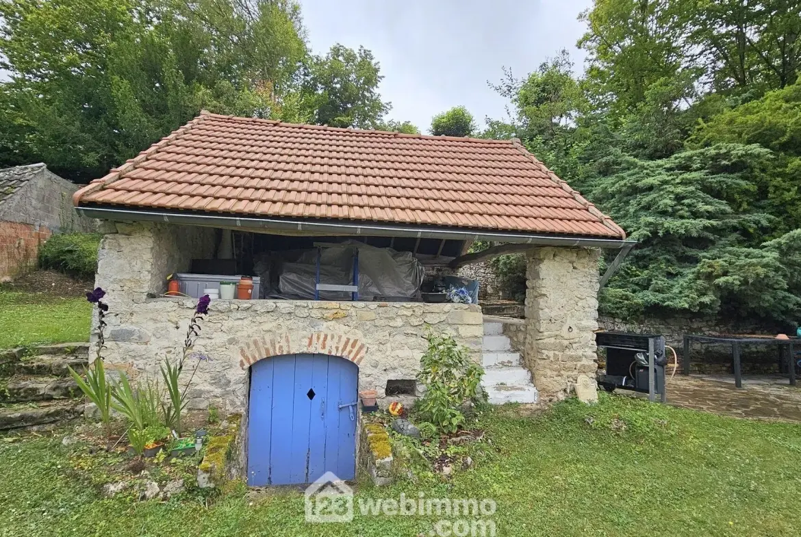 Maison rénovée de 102 m² avec jardin à Milly-la-Forêt proche gare 