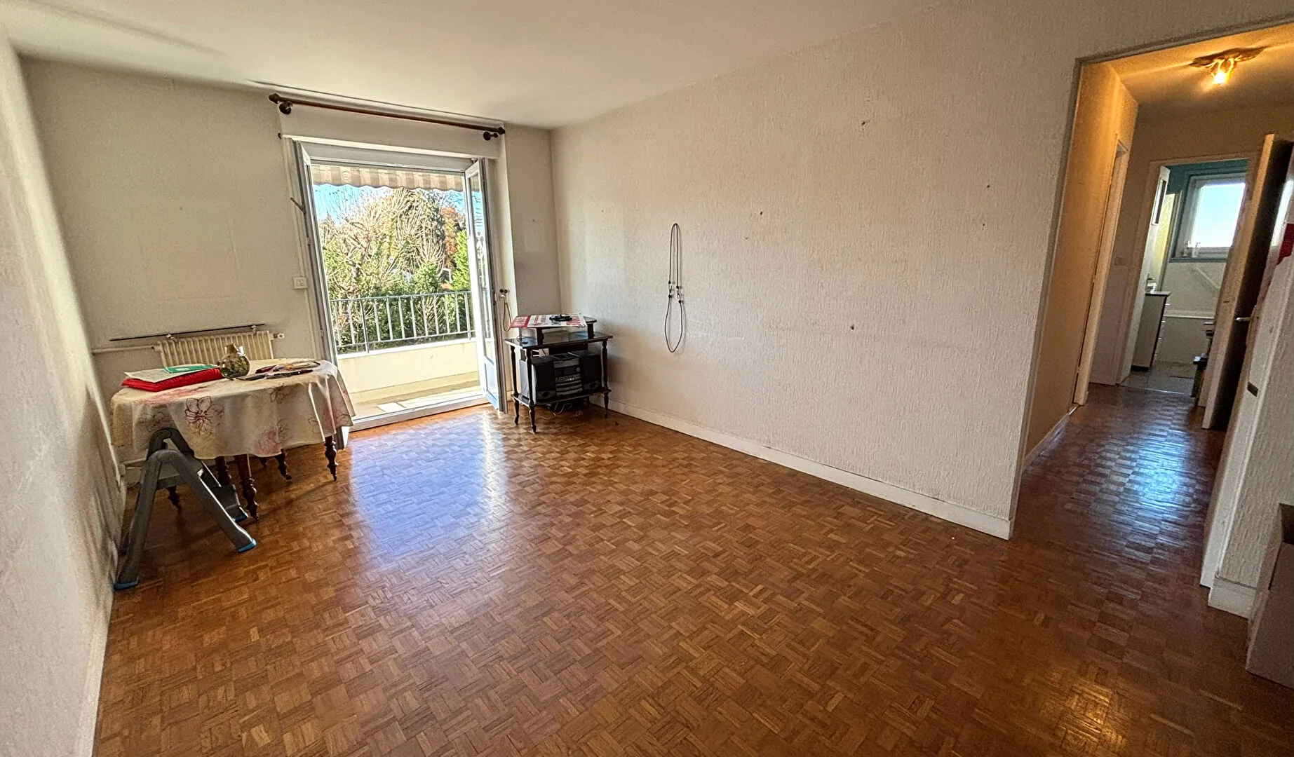 Appartement 3 pièces de 70 m² à Anglet Bernain avec balcon et cave 