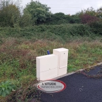 Terrain constructible de 372 m² à Sainte-Pazanne, centre-ville, viabilisé