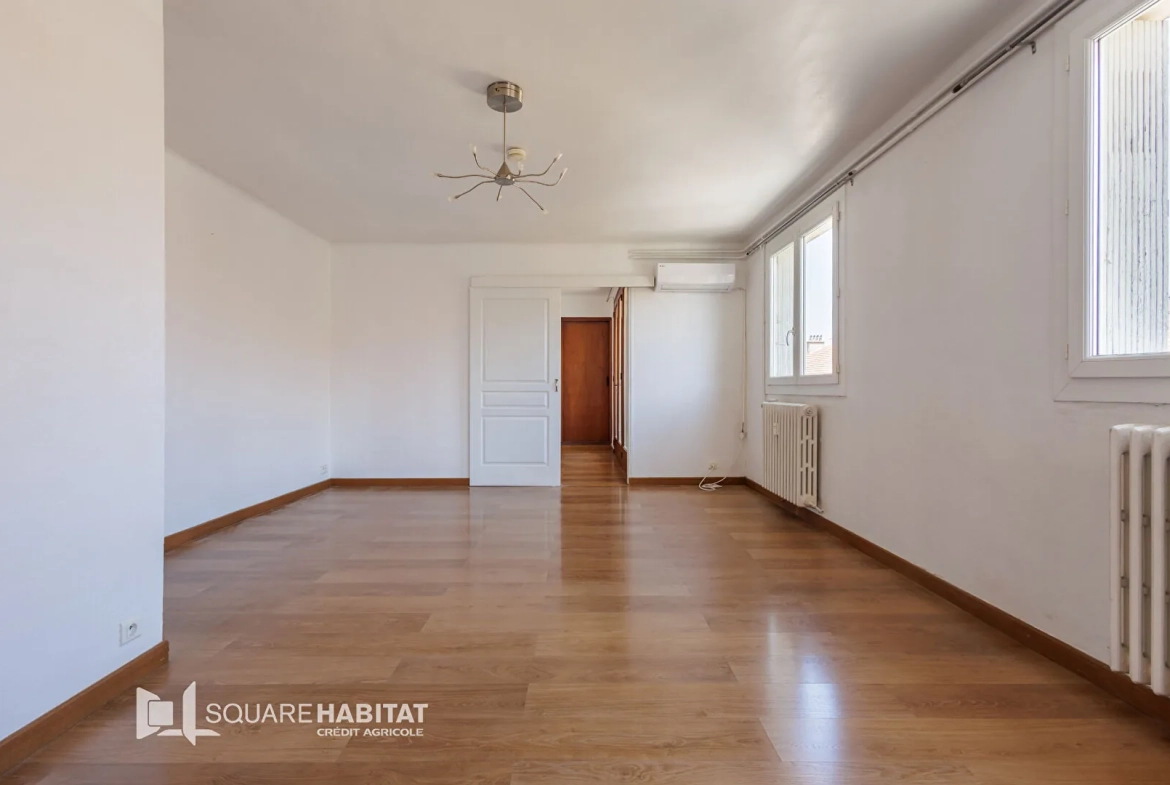 Charmant appartement 2 pièces à Cavaillon avec balcon et cave – idéalement situé 