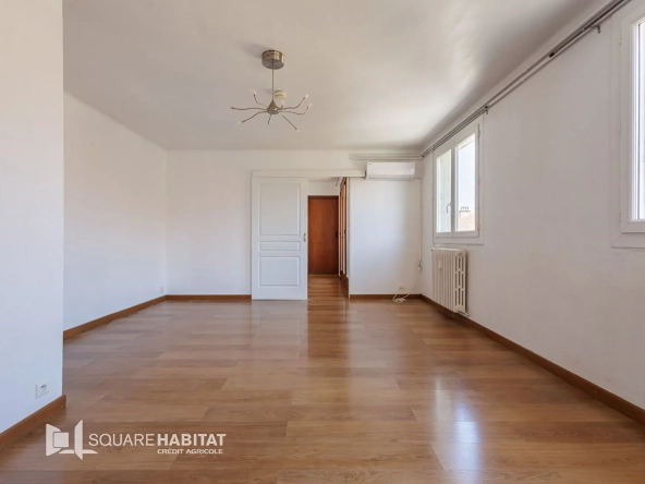 Charmant appartement 2 pièces à Cavaillon avec balcon et cave – idéalement situé