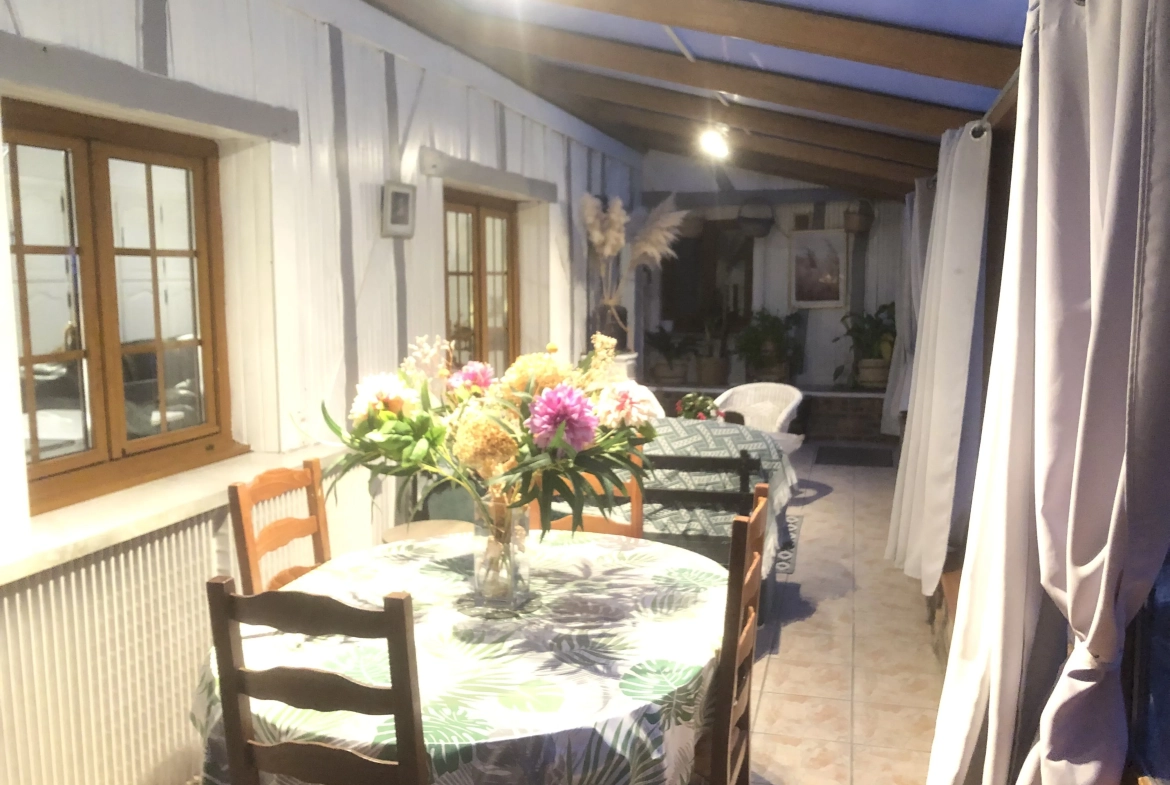 Deux maisons de plain-pied avec jardin et garage à Moreuil 80110 