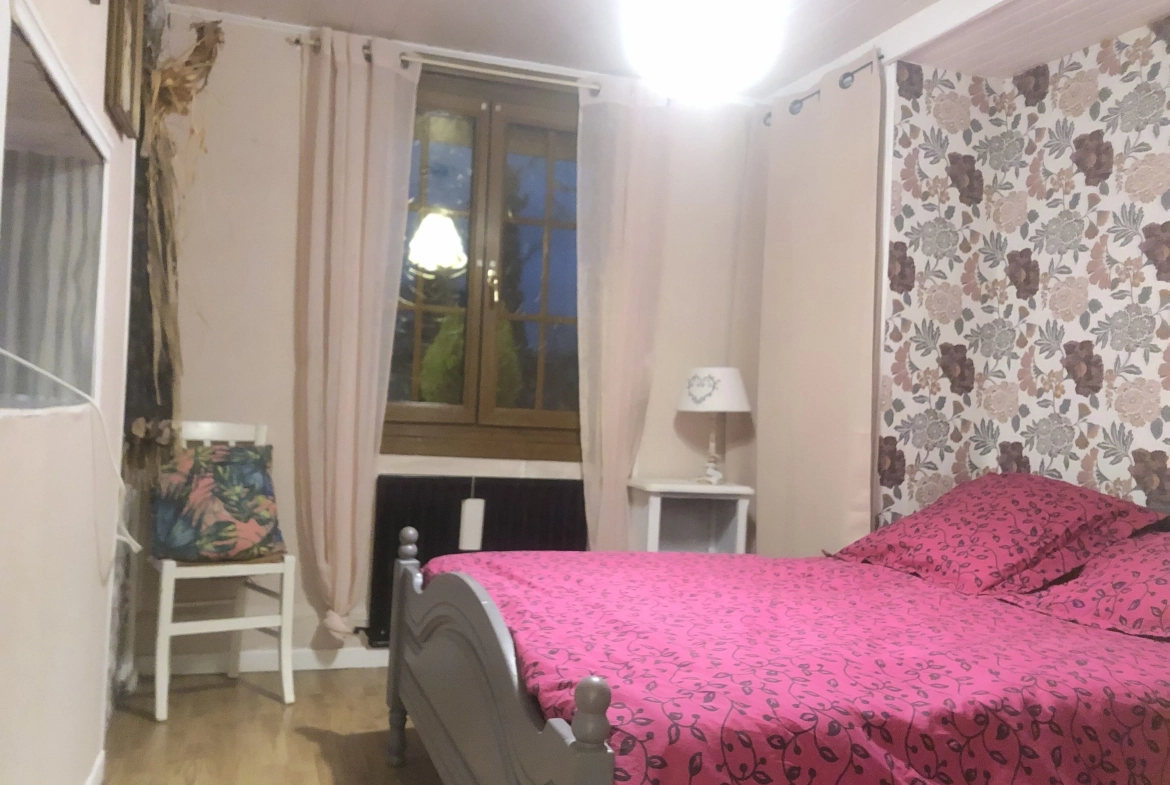 Deux maisons de plain-pied avec jardin et garage à Moreuil 80110 