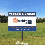 Terrain constructible de 955 m² à Saint-Hilaire-la-Forêt, proche plage