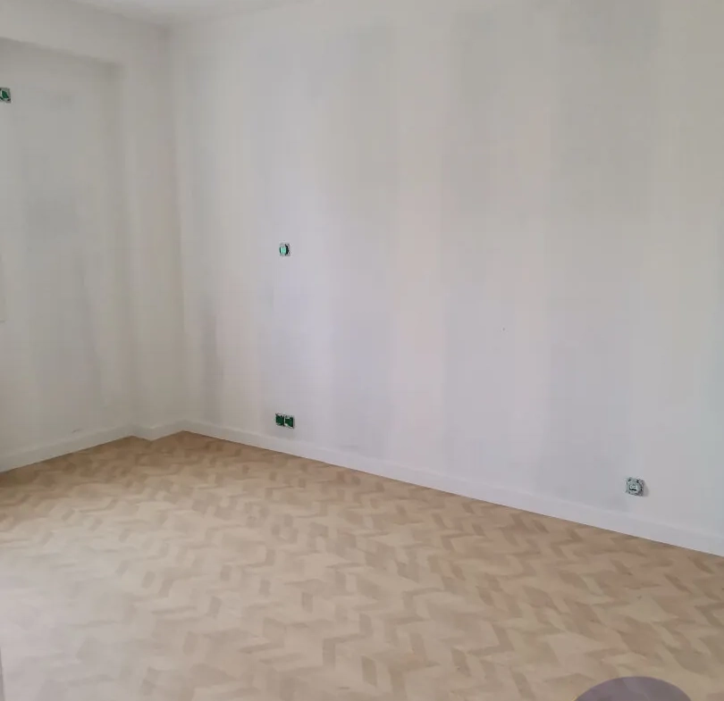 Appartement T3/T4 neuf à Saint-Nazaire près de l'université avec parking 