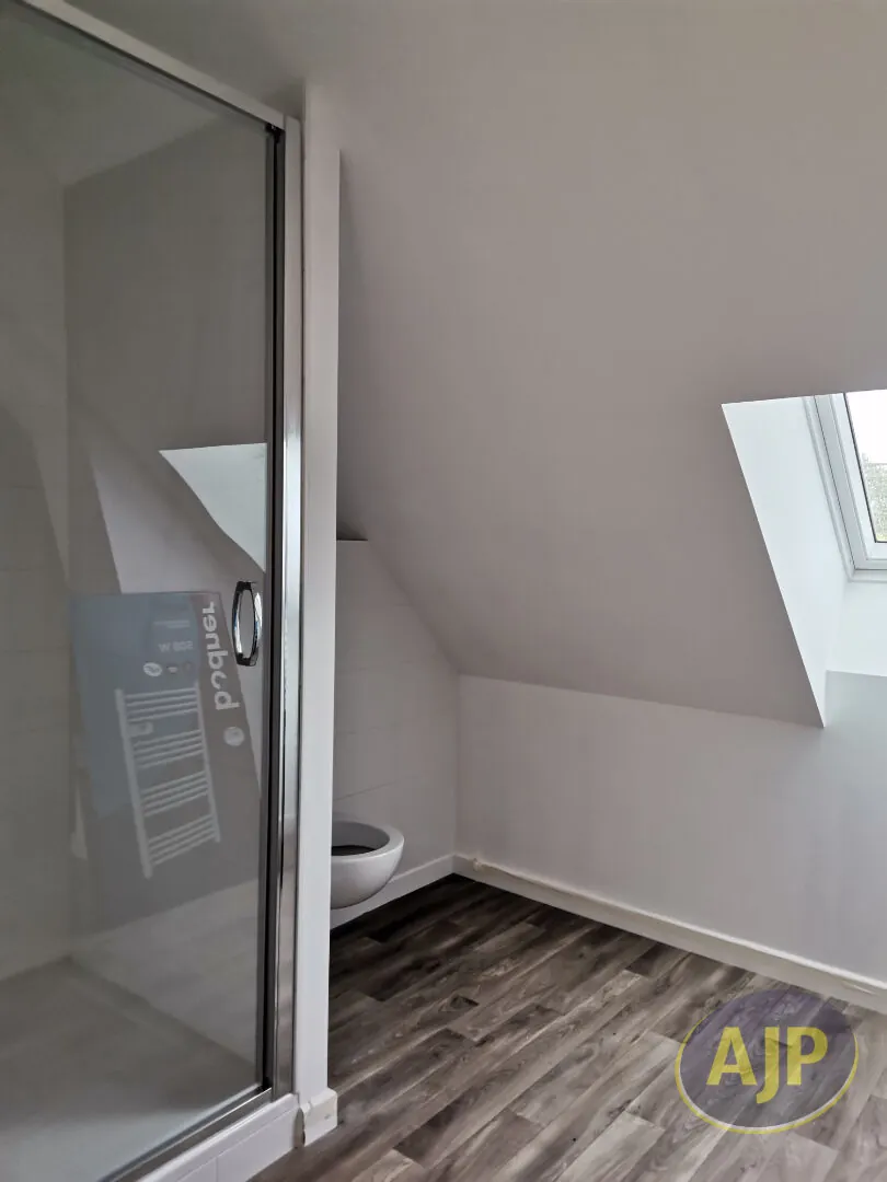 Appartement T3/T4 neuf à Saint-Nazaire près de l'université avec parking 