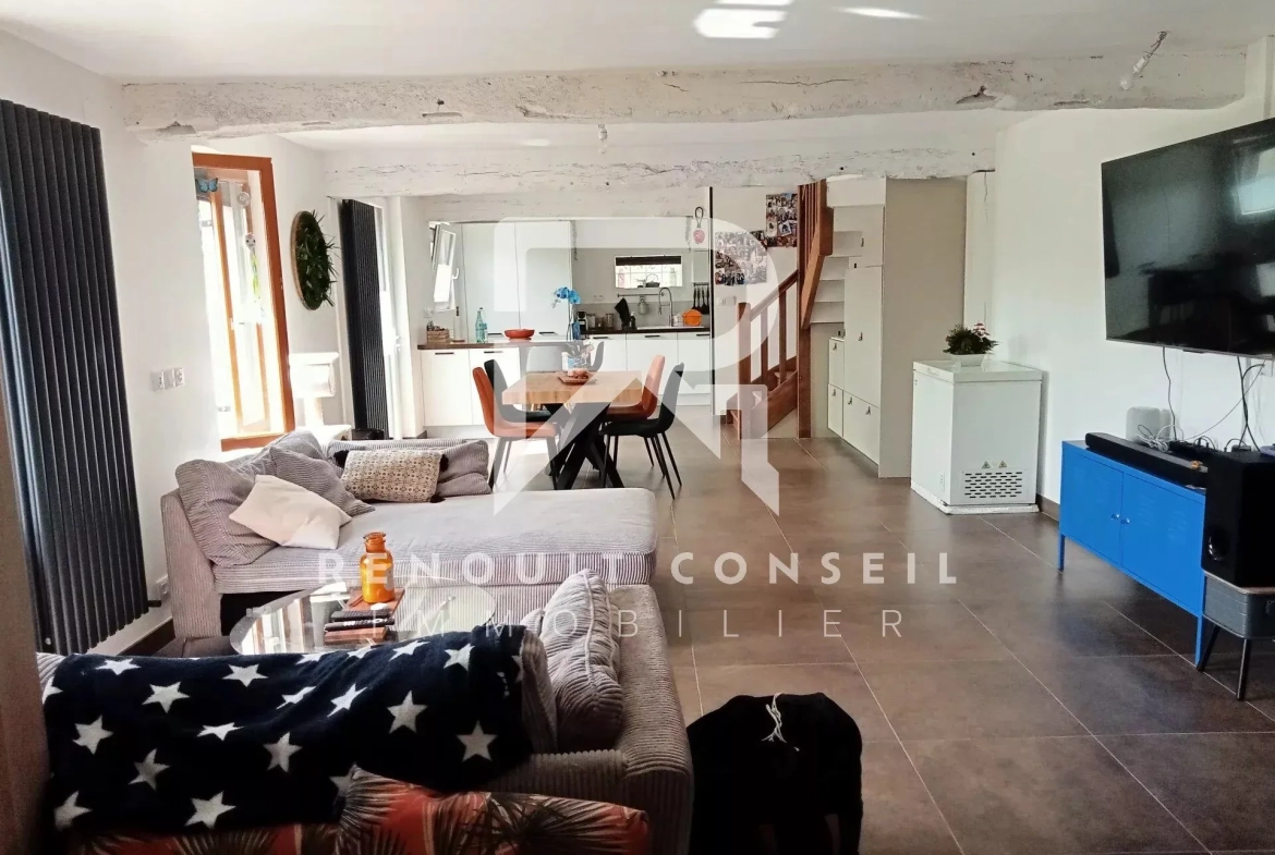 Longère rénovée de 140 m² à Sacquenville, proche d'Évreux 