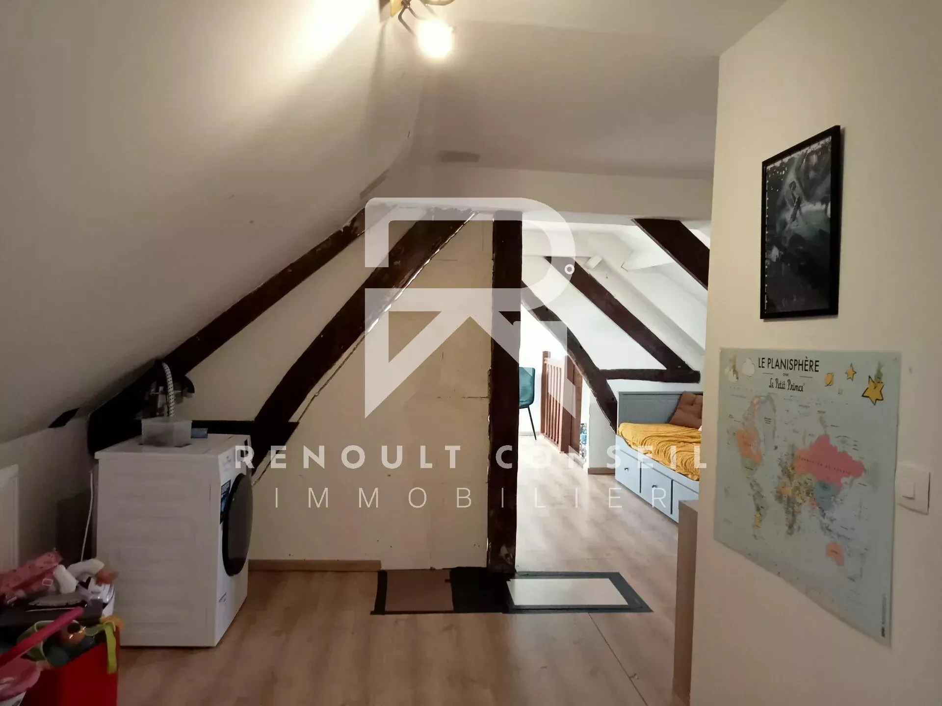 Longère rénovée de 140 m² à Sacquenville, proche d'Évreux 