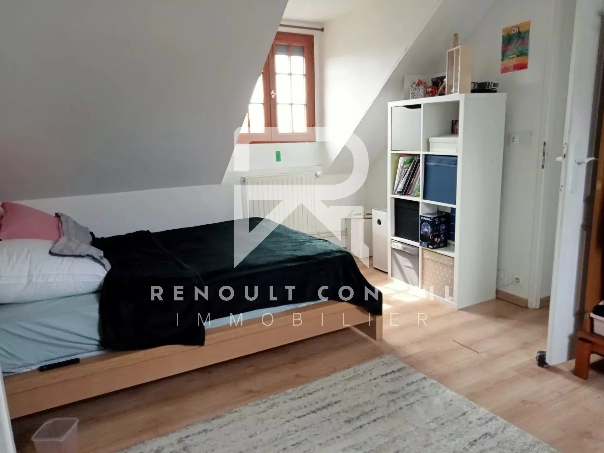 Longère rénovée de 140 m² à Sacquenville, proche d'Évreux 