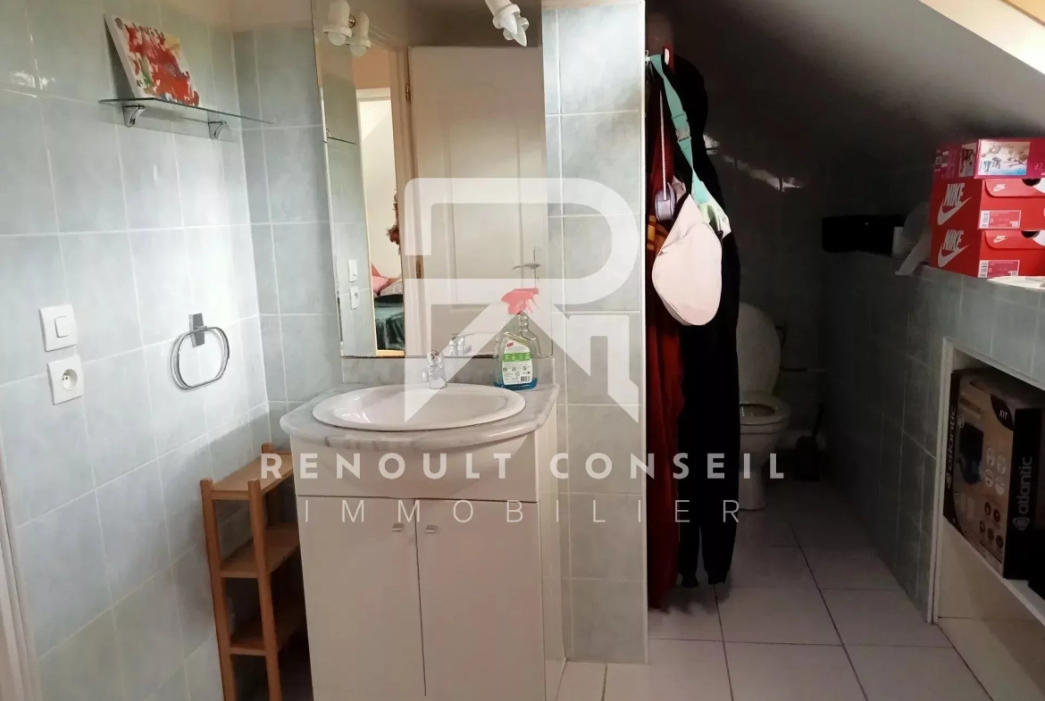 Longère rénovée de 140 m² à Sacquenville, proche d'Évreux 