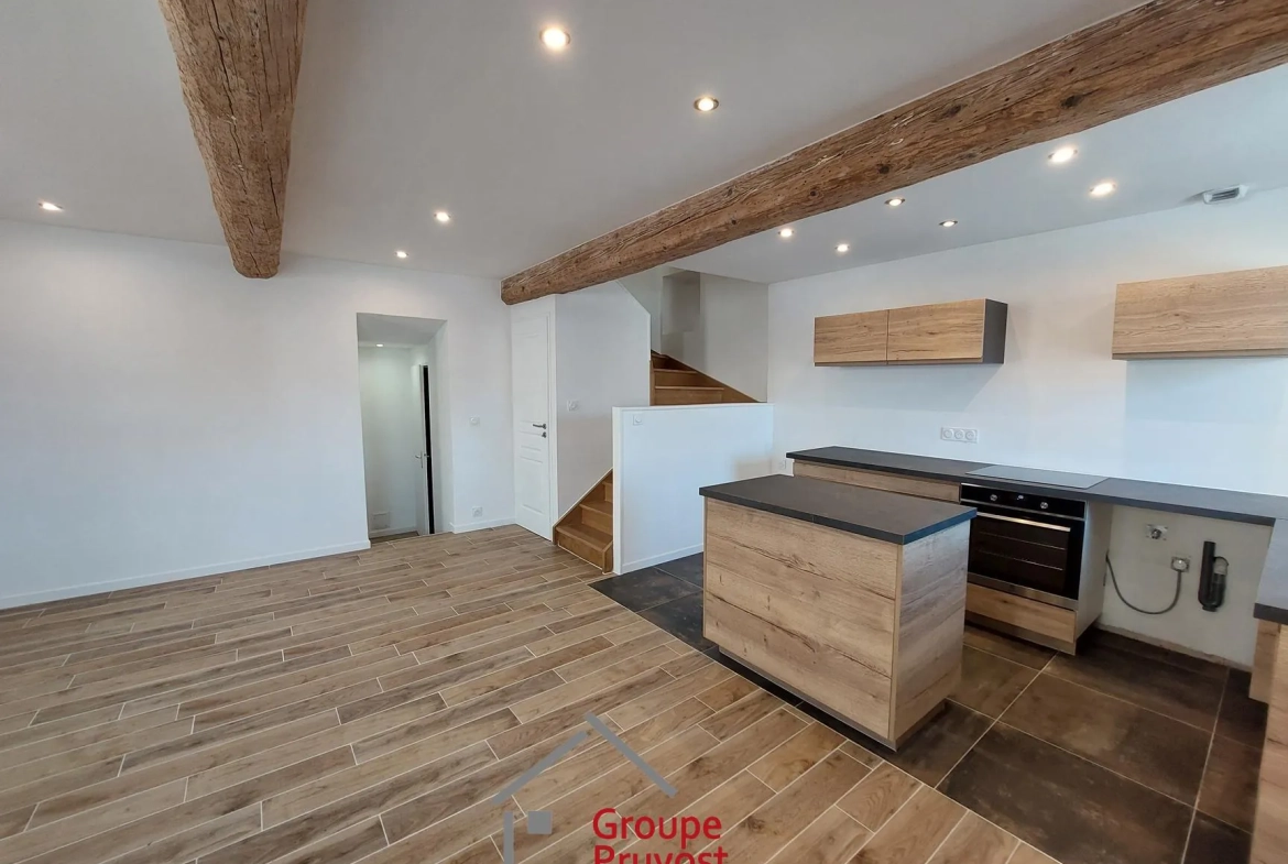 Achat maison de village moderne de 74 m² à Vaugneray 