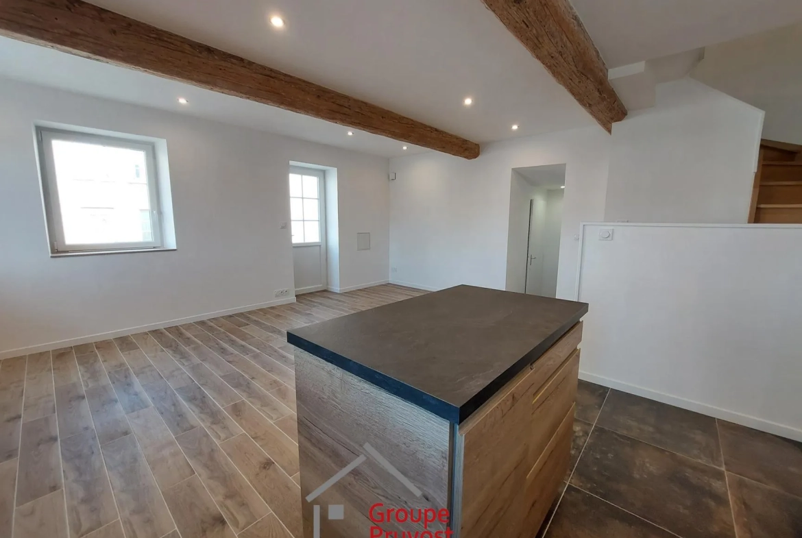 Achat maison de village moderne de 74 m² à Vaugneray 