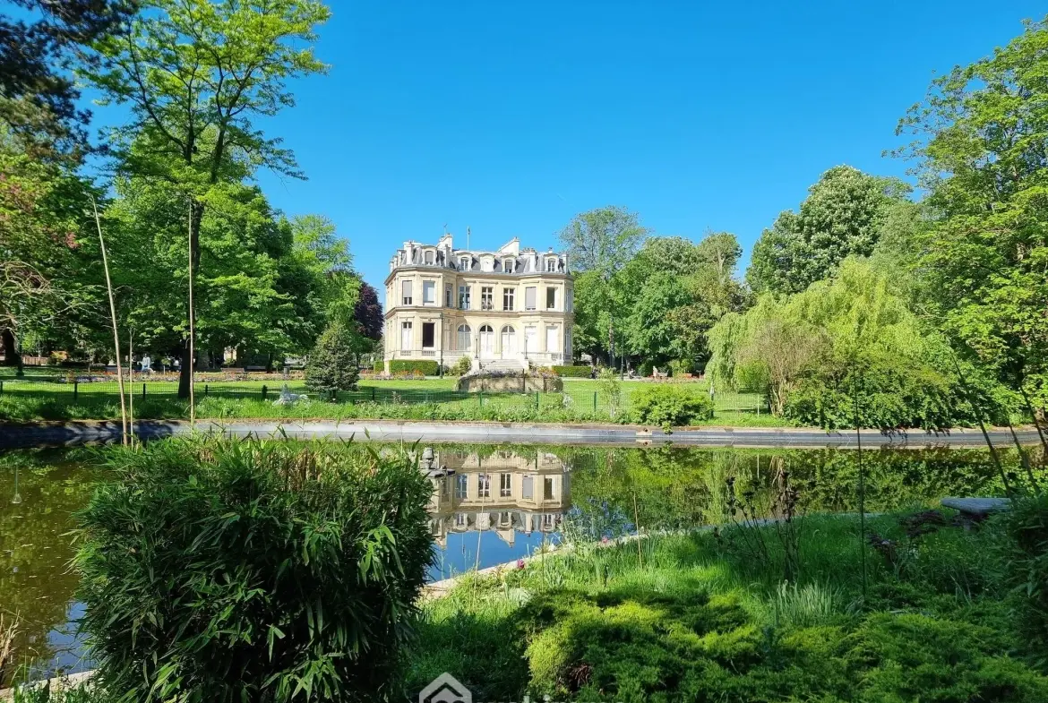 Appartement 4 pièces à rénover de 75,69 m² à Choisy-le-Roi 