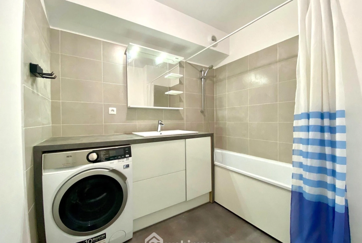 Appartement lumineux de 60 m² avec balcon et parking à Évry-Courcouronnes 