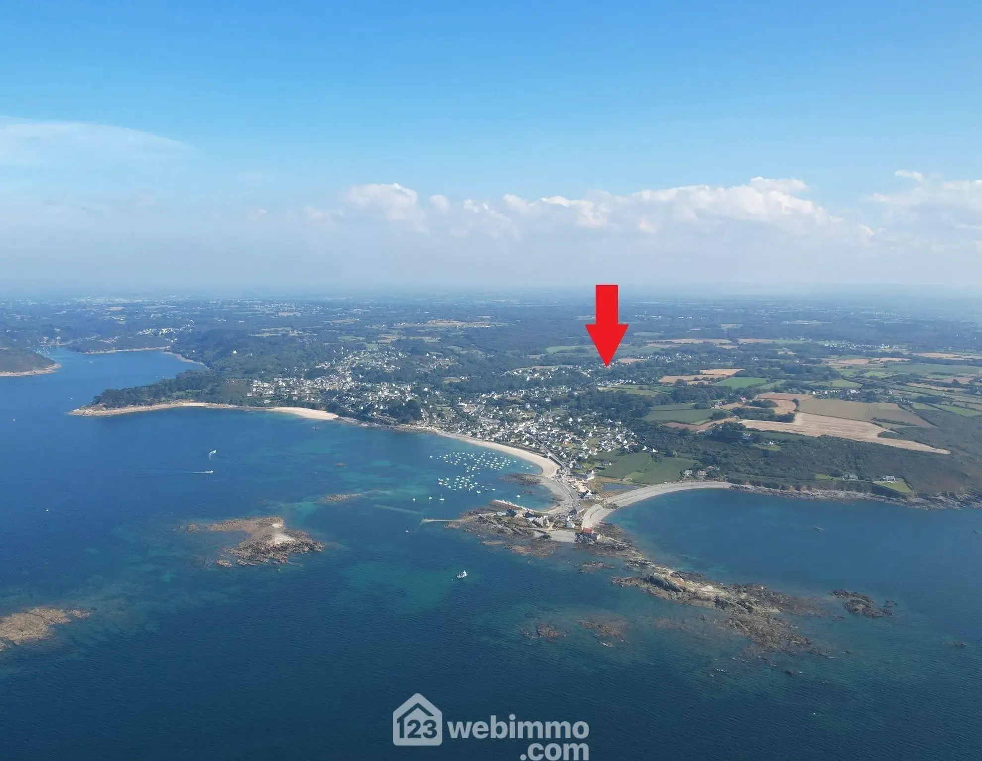 Terrain à bâtir de 3572 m² à Trédrez-Locquémeau, proche mer 