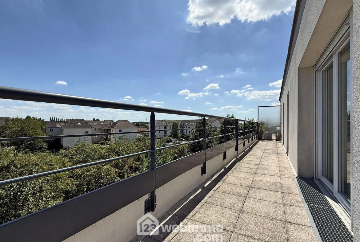 Appartement lumineux de 62 m² avec terrasse à Pontault-Combault 