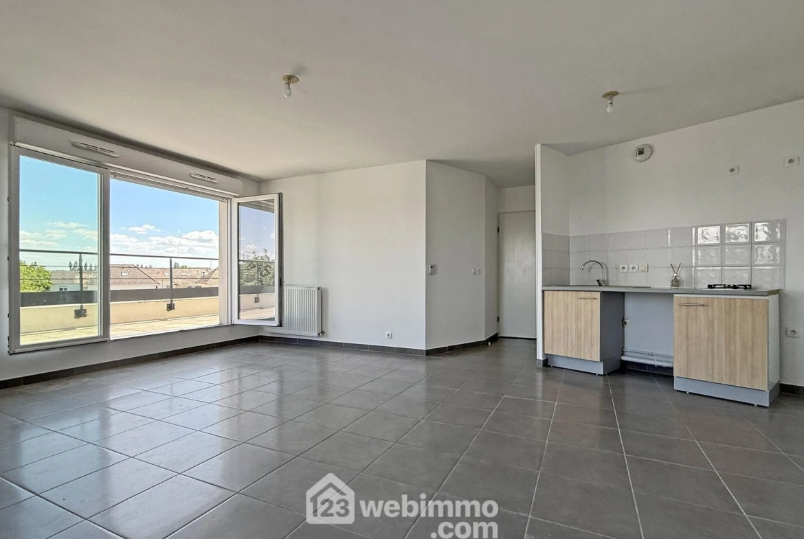 Appartement lumineux de 62 m² avec terrasse à Pontault-Combault 