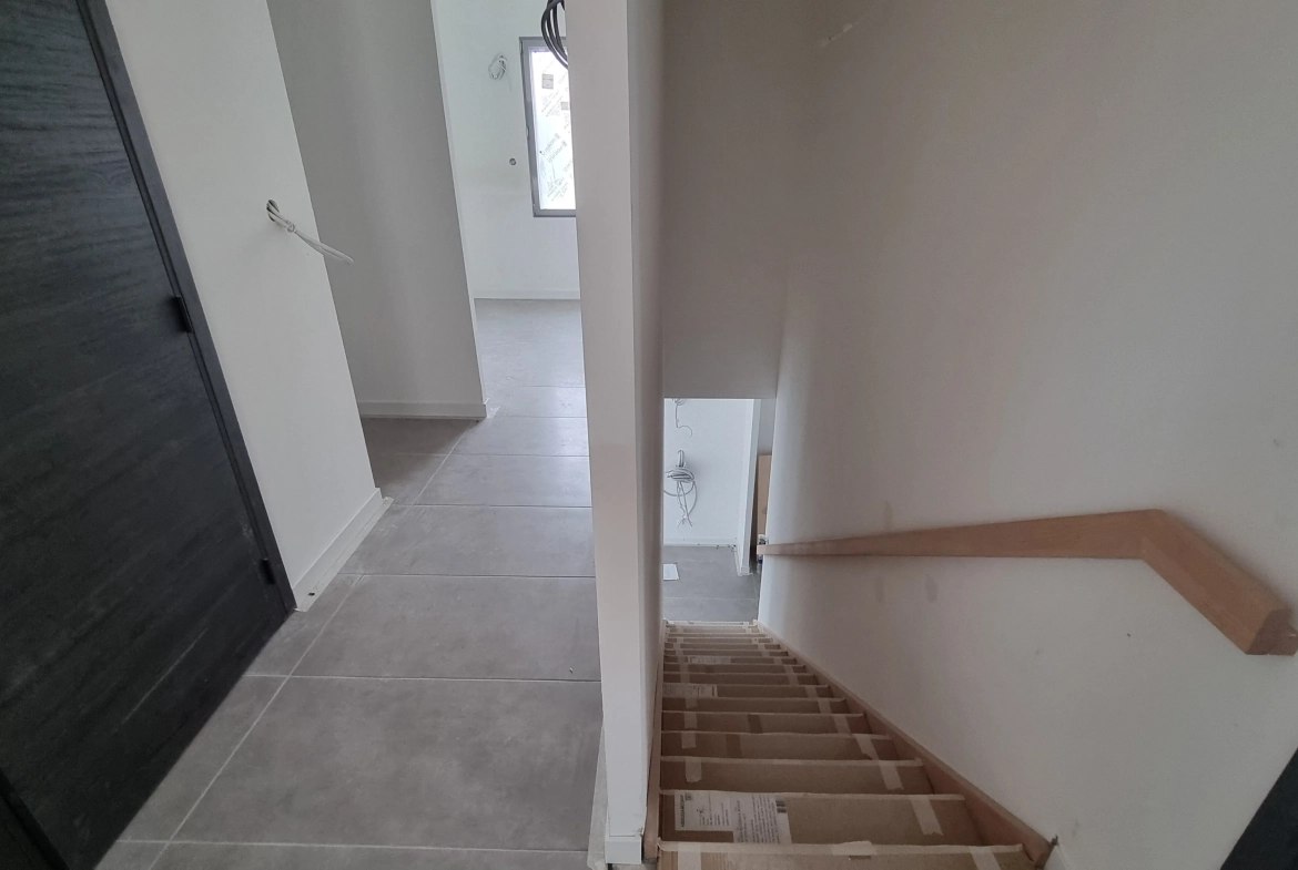 Belle maison avec grands volumes à vendre à Roanne - 174 m², 5 chambres 