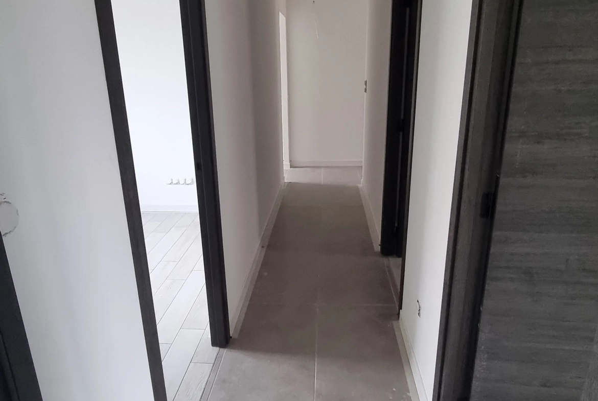 Belle maison avec grands volumes à vendre à Roanne - 174 m², 5 chambres 