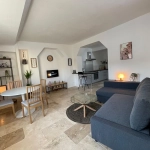 Appartement T2 en duplex rénové au centre-ville d'Apt - 57m2