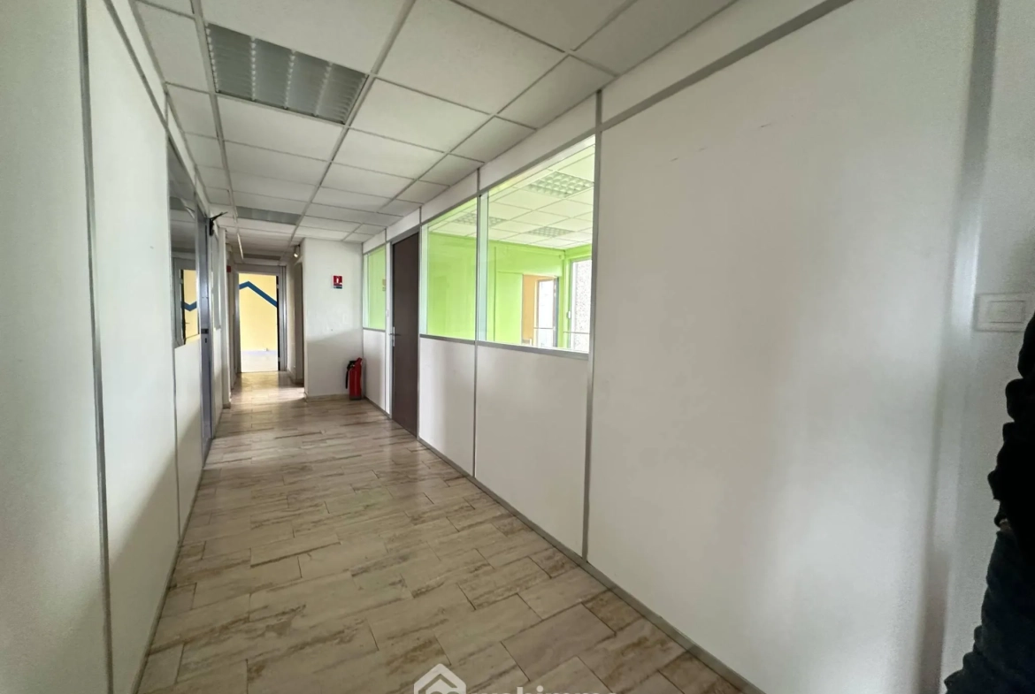 Achat espace de bureaux de 400 m² à Laon – Opportunité d'investissement 