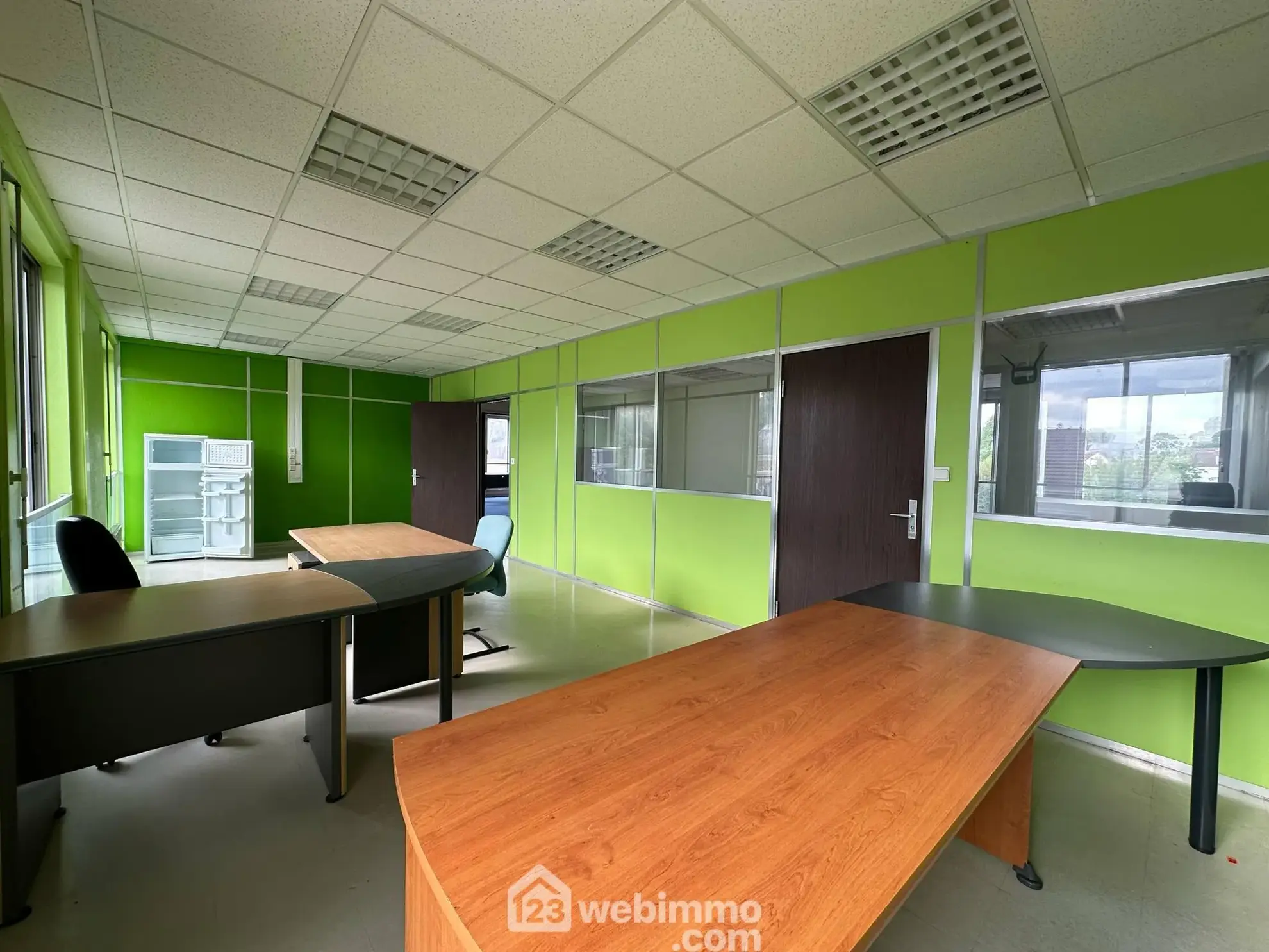 Achat espace de bureaux de 400 m² à Laon – Opportunité d'investissement 