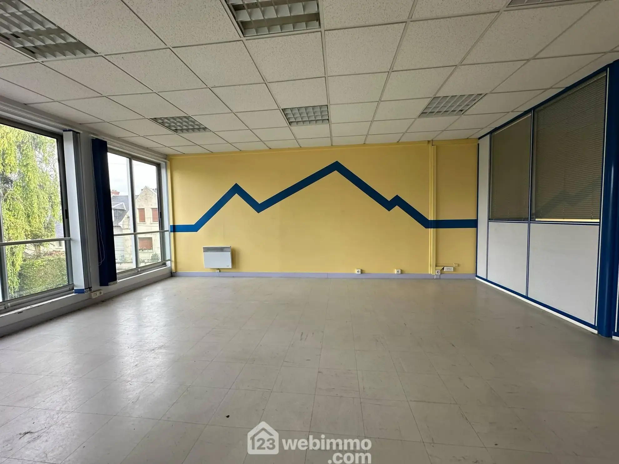 Achat espace de bureaux de 400 m² à Laon – Opportunité d'investissement 