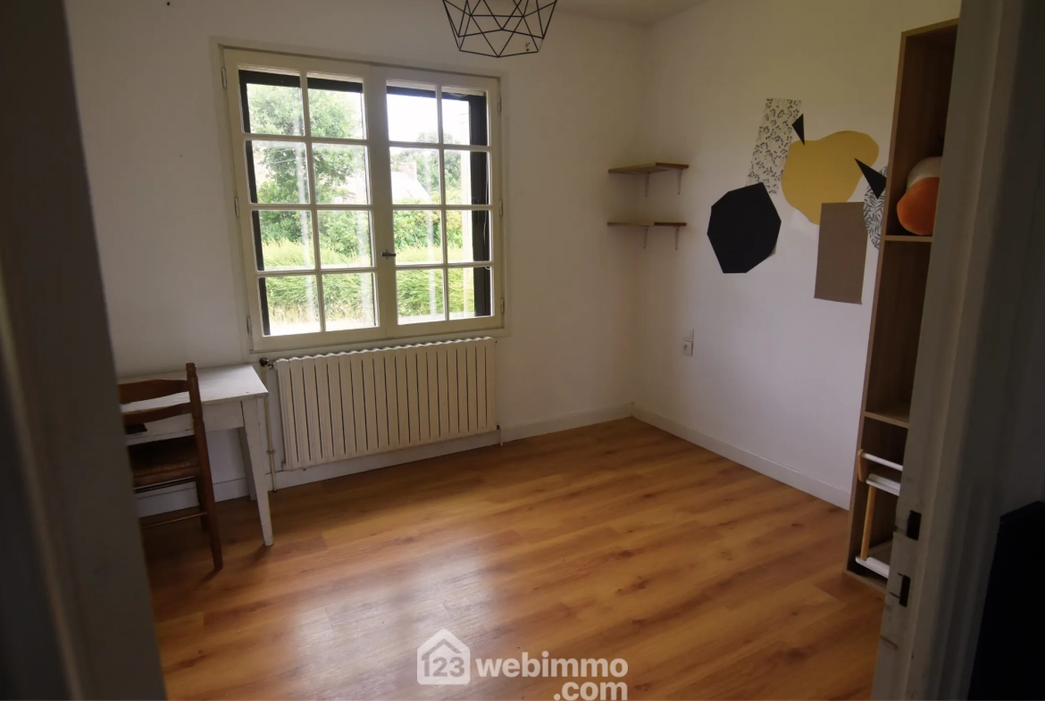 Maison moderne avec piscine et grand jardin à Plouaret - 132m² 