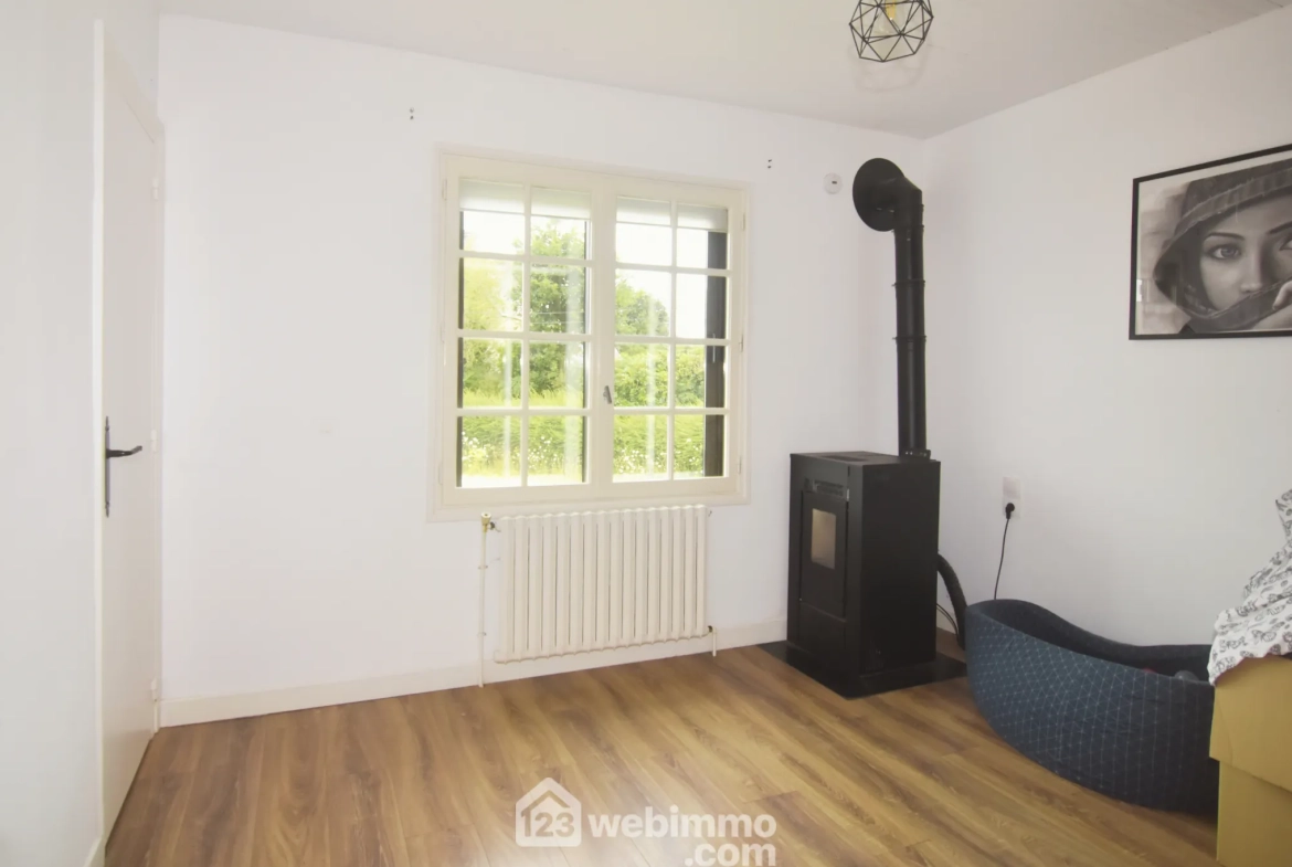 Maison moderne avec piscine et grand jardin à Plouaret - 132m² 