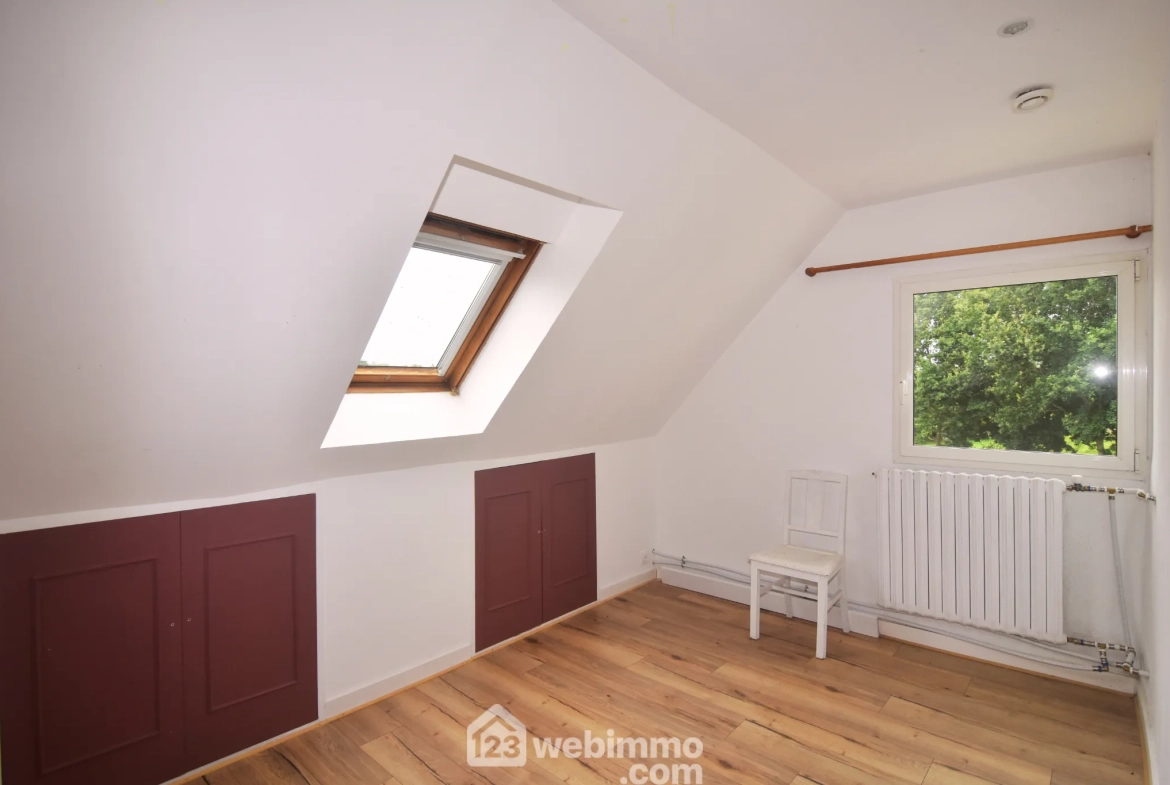 Maison moderne avec piscine et grand jardin à Plouaret - 132m² 