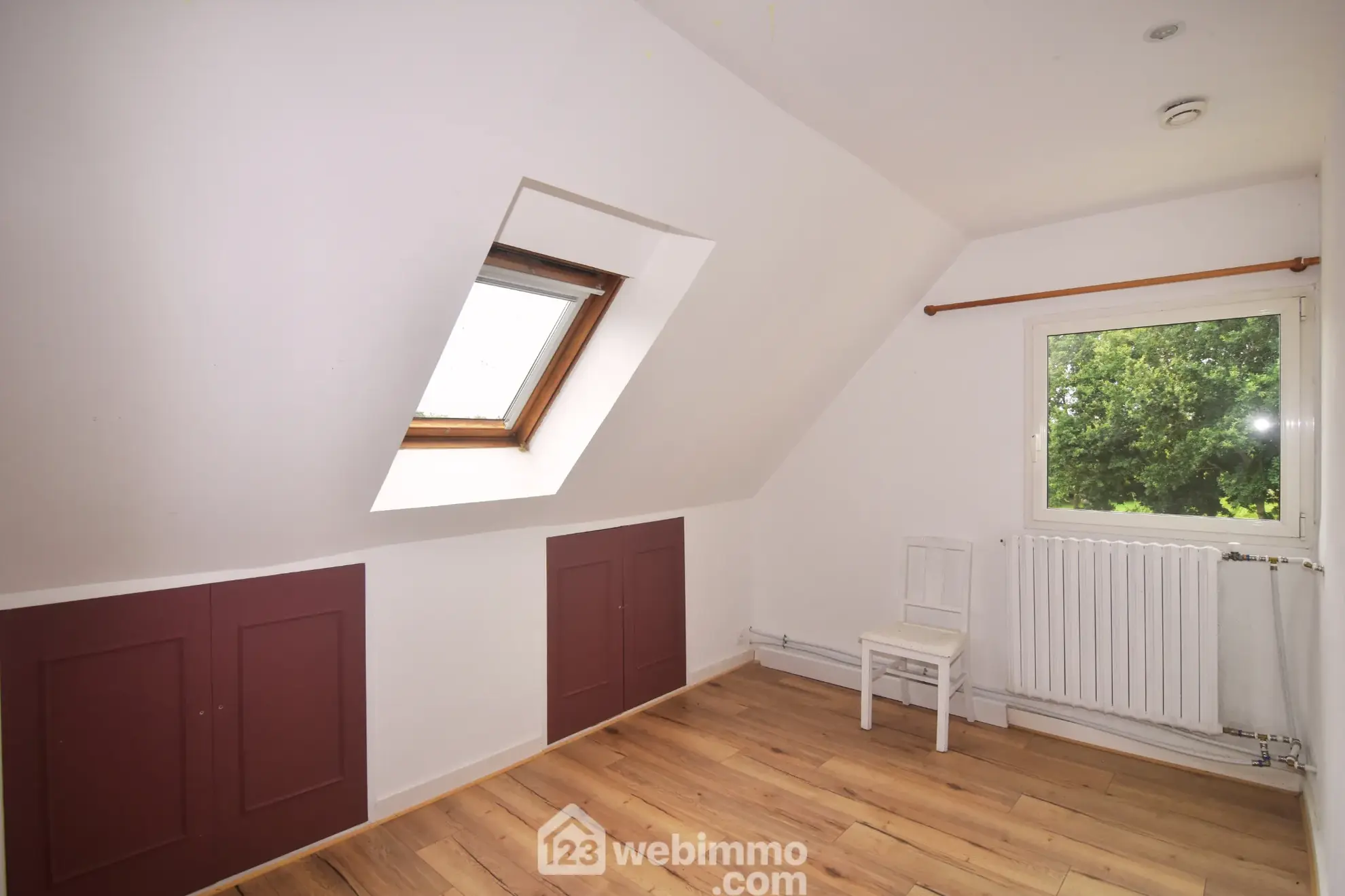 Maison moderne avec piscine et grand jardin à Plouaret - 132m² 