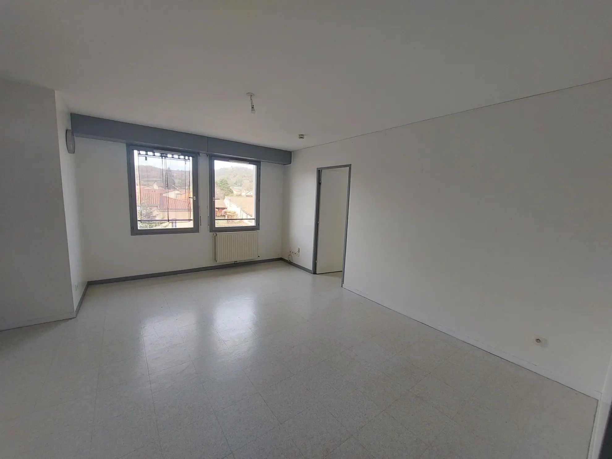 Appartement T2 à Champdieu, investissez dans un bien locatif proche Montbrison 