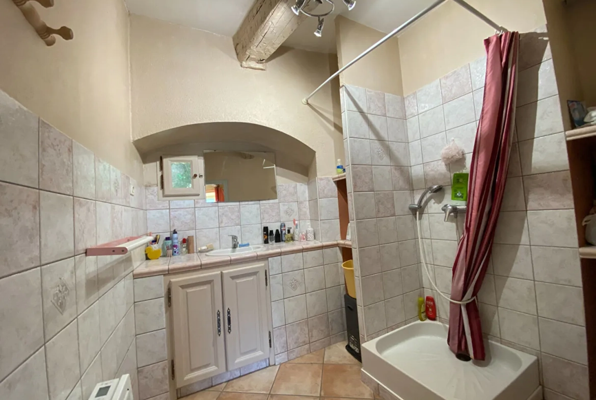 Appartement T2 à Montclus en vente, 33,6 m², proche Serres et la Germanette 