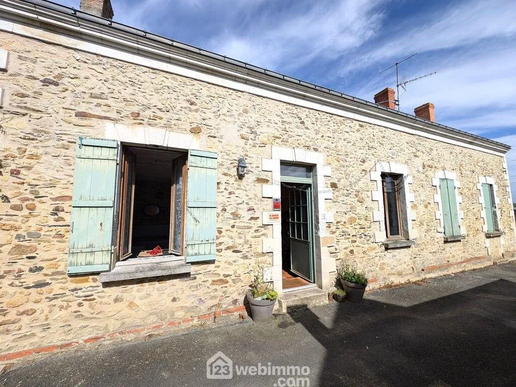 Maison de village à Cherré (49) - 124,73m², idéale pour un premier achat familial 