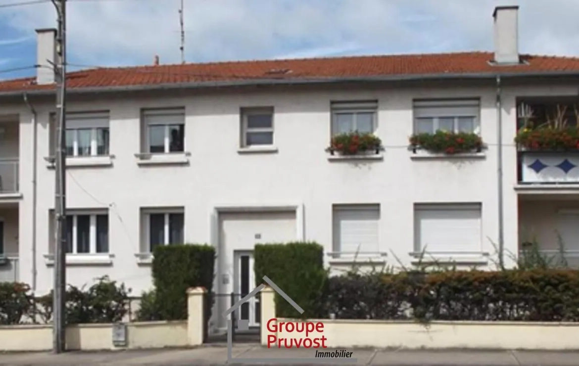 Appartement de 81 m² avec 3 chambres proche du centre-ville de Roanne 