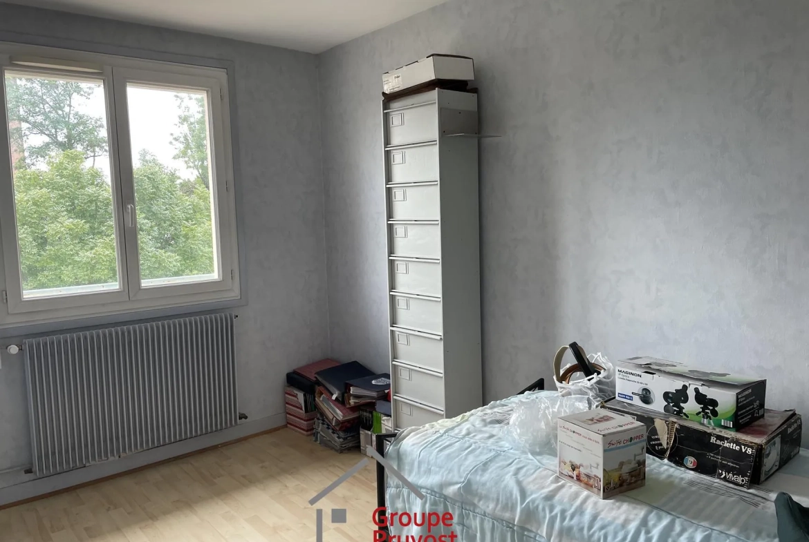 Appartement de 81 m² avec 3 chambres proche du centre-ville de Roanne 