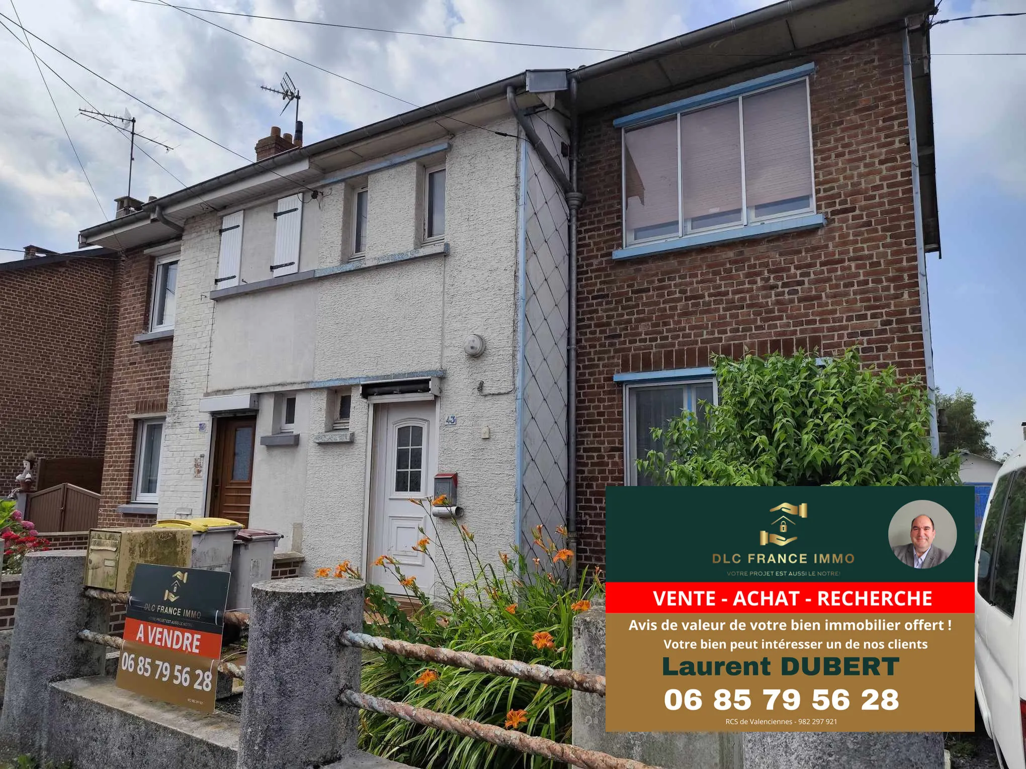 Maison semi-individuelle à vendre à Berlaimont avec 3 chambres et garage 