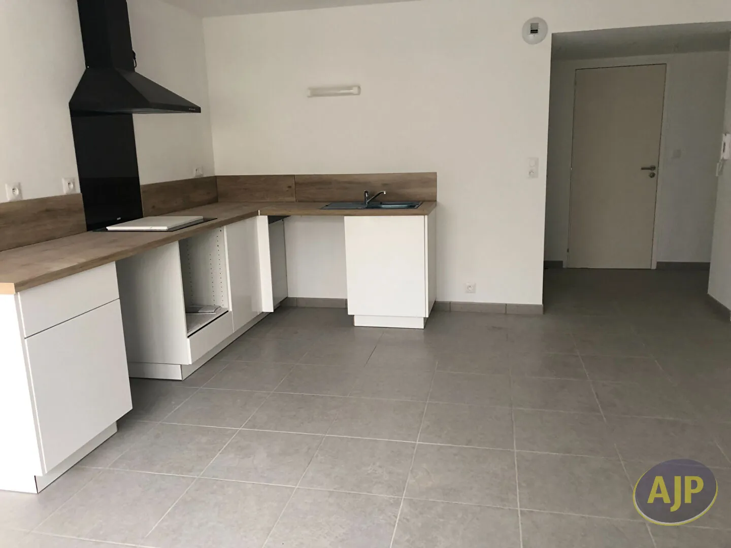 Bel appartement neuf de 60,17 m² avec terrasse près de l'université à Saint-Nazaire 